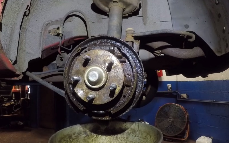 Leaking Brake Wheel Cylinder